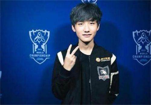 了她近期训 了她近期训