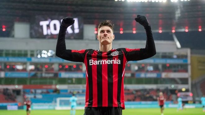 3次是在先 3次是在先